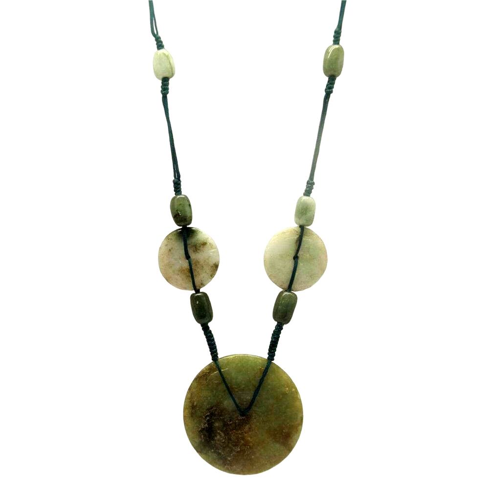 Jade Disc String Necklace Pendant Moss Green & White 32"
